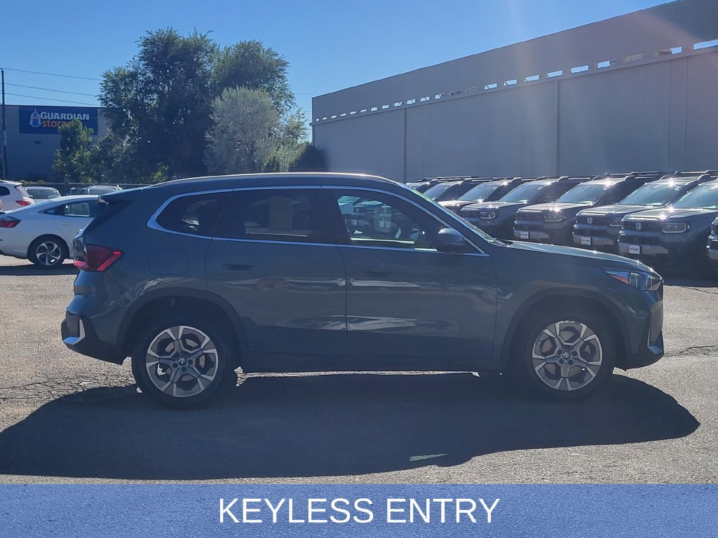 Used 2023 BMW X1 xDrive28i AWD/4WD image 5