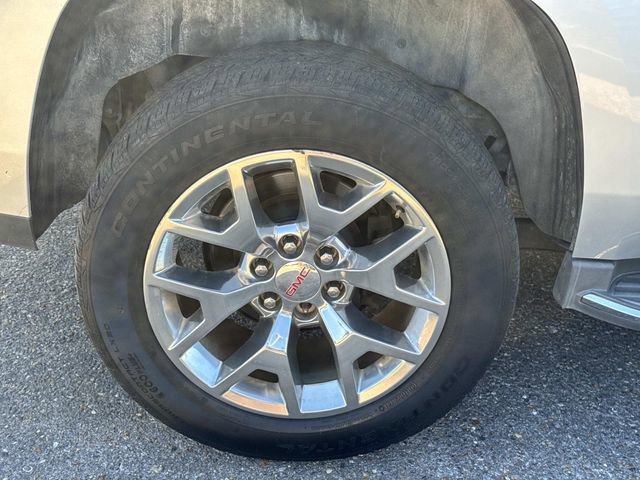 Used 2016 GMC Yukon SLT w/ Open Road Package image 5