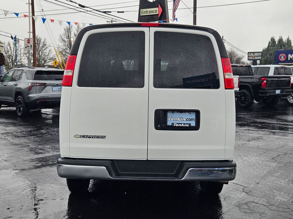 Used 2020 Chevrolet Express 3500 LT w/ LT Preferred Equipment Group image 5