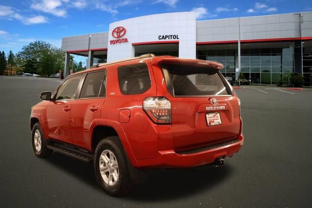 Used 2024 Toyota 4Runner SR5 AWD/4WD image 5