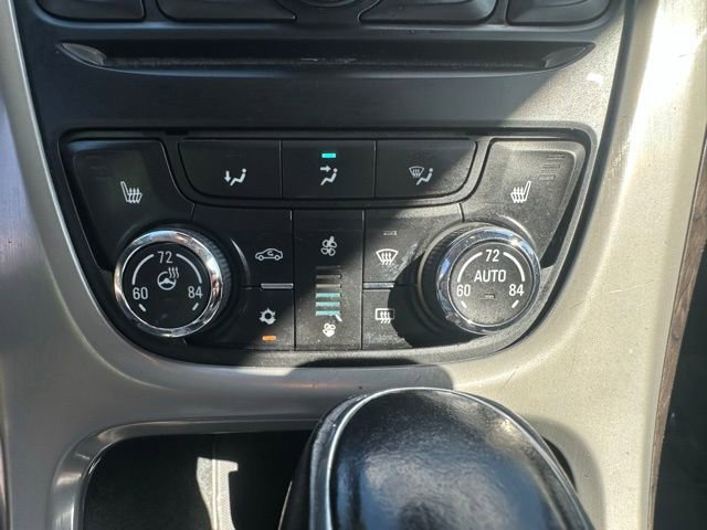 Used 2016 Buick Verano Leather w/ Experience Buick Package FWD image 28
