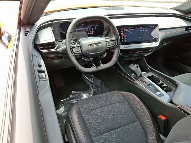 Used 2025 Dodge Charger R/T w/ Quick Order Package 25M R/T image 13