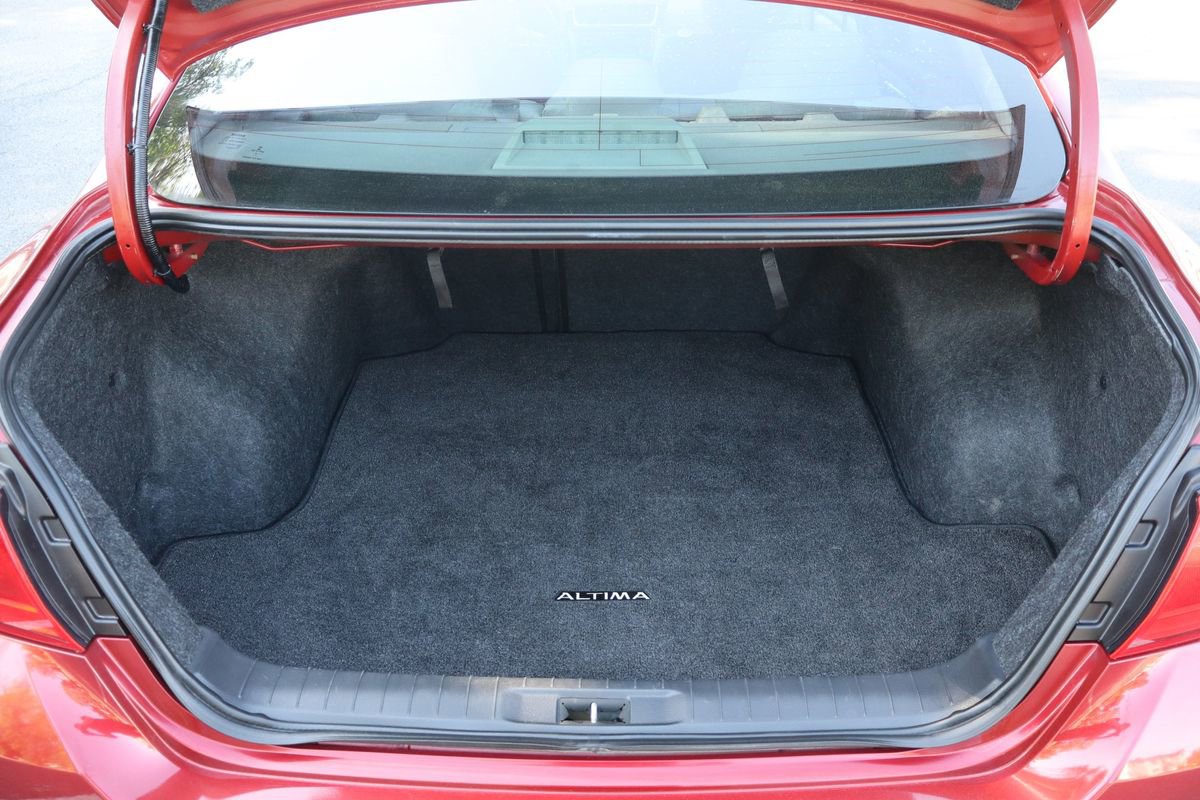 Used 2017 Nissan Altima 2.5 SV FWD image 14