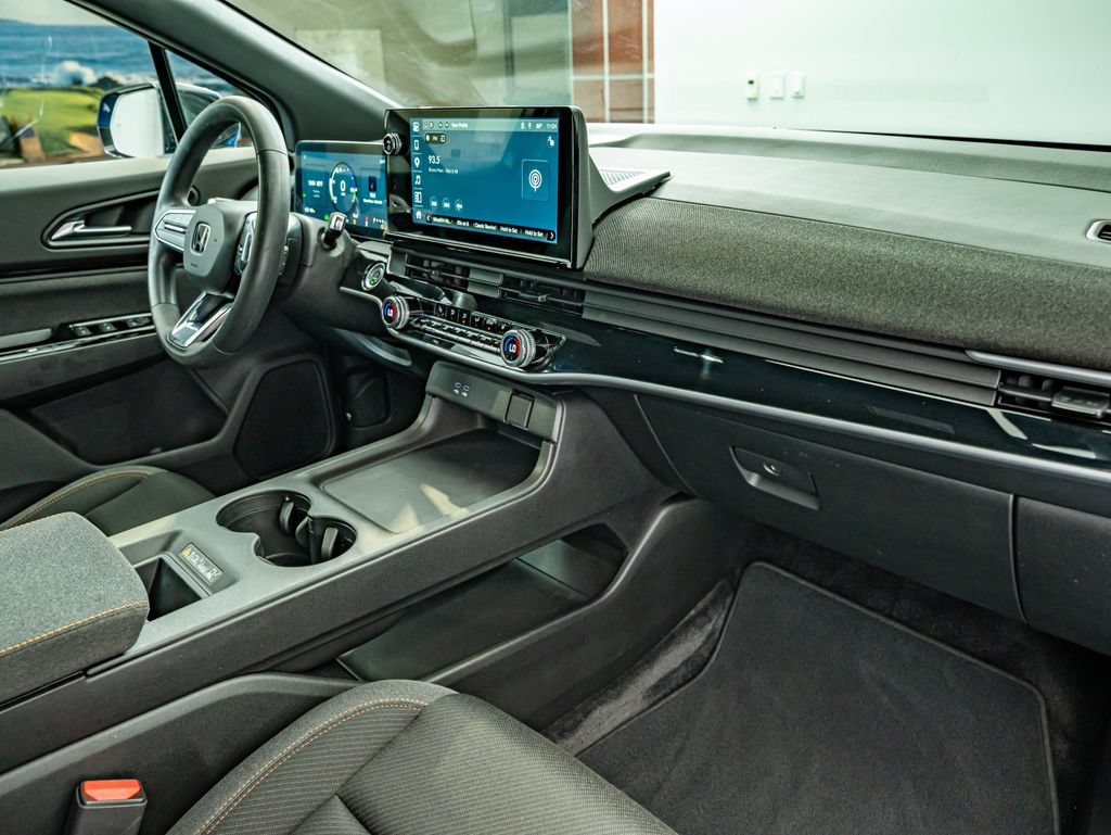 Used 2024 Honda Prologue EX image 36