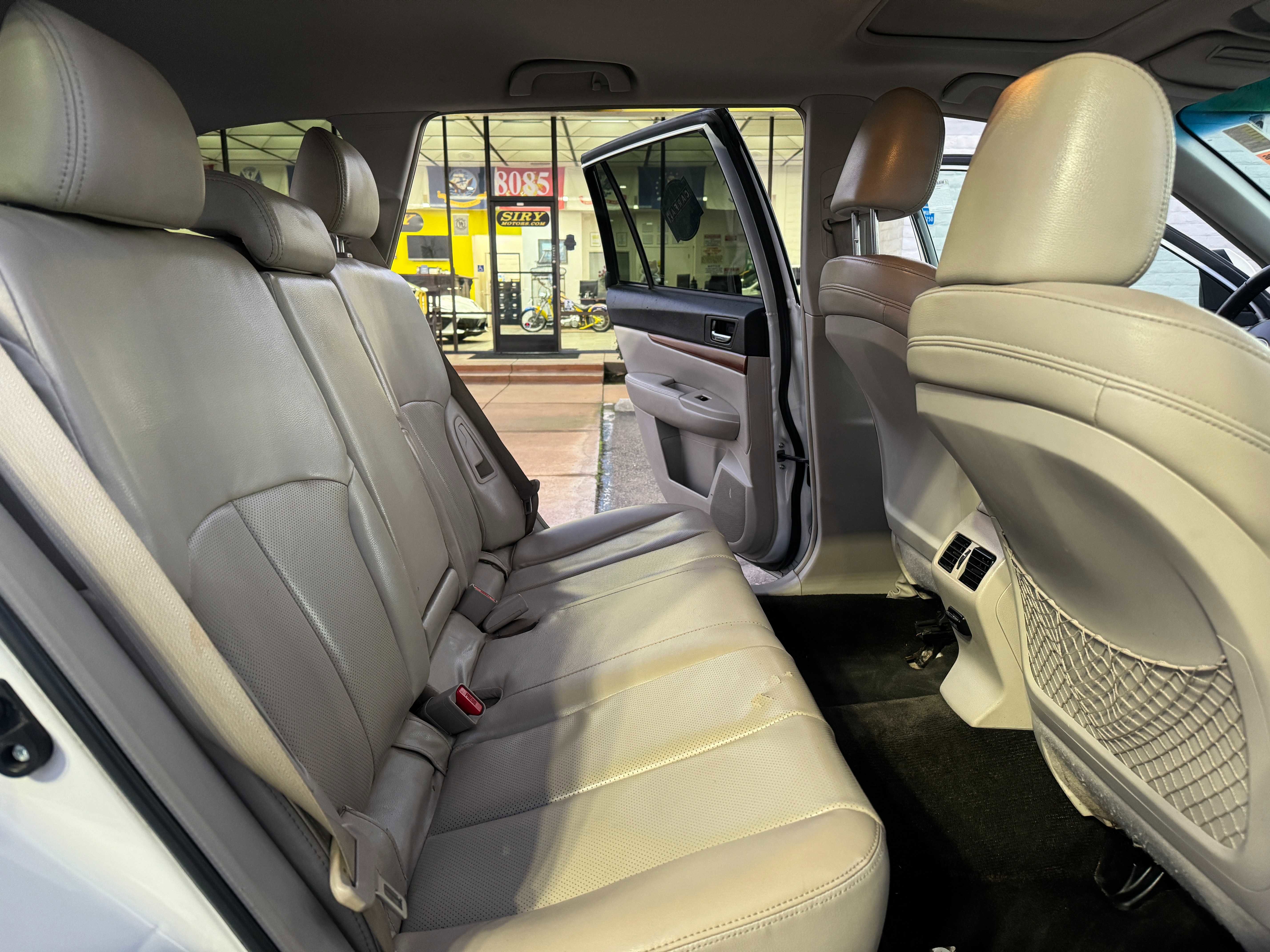 Used 2014 Subaru Outback 2.5i Limited image 12