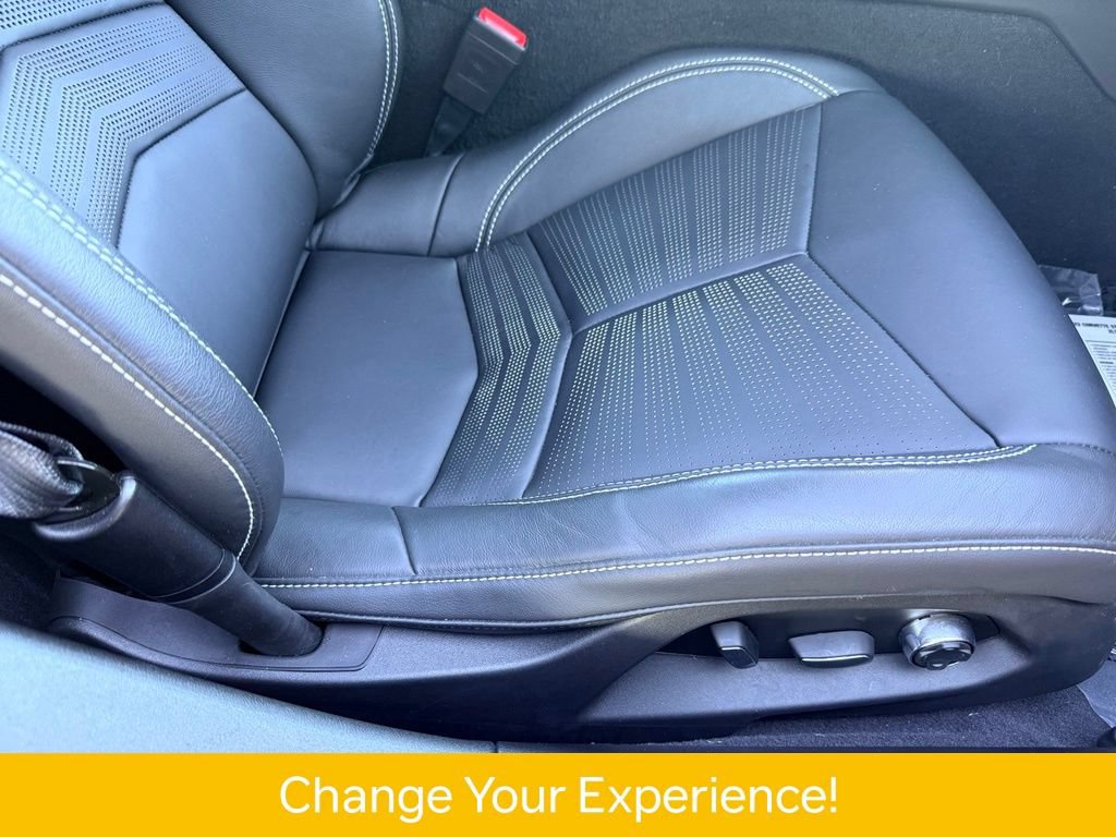Used 2022 Chevrolet Corvette Stingray Preferred Conv w/ Battery Protection Package RWD image 16