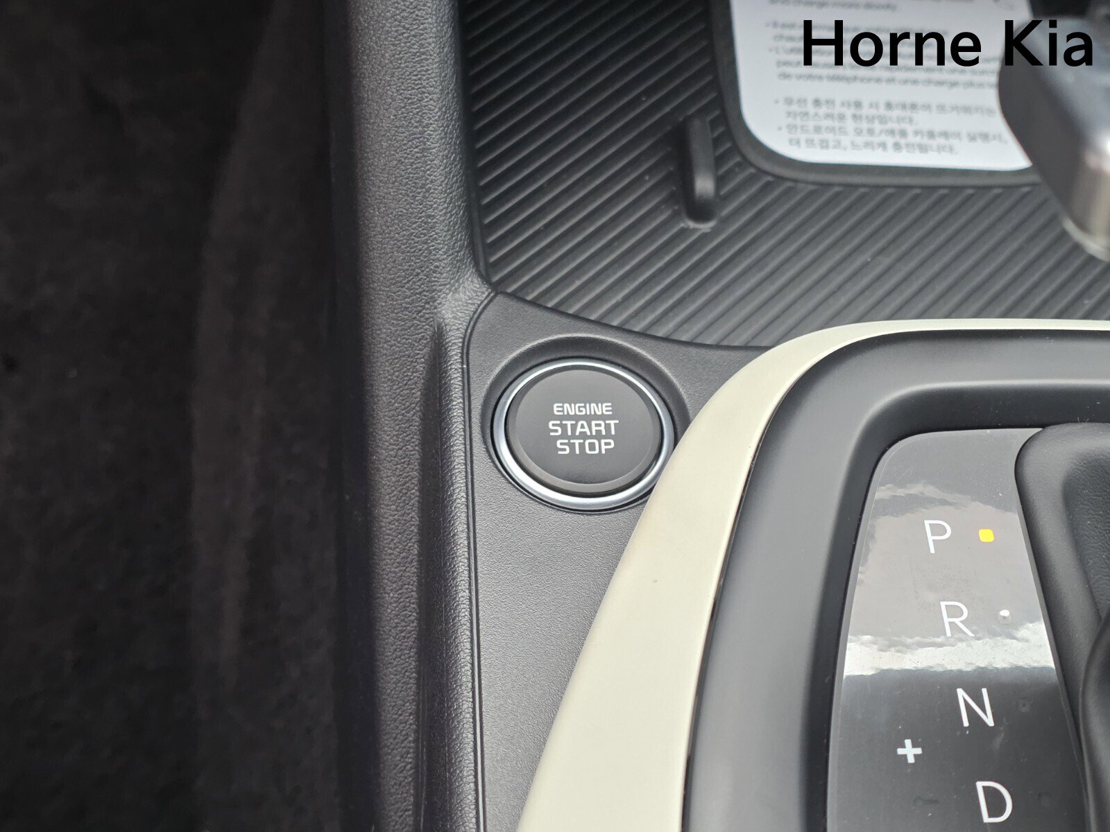 New 2025 Kia K4 GT-Line image 17