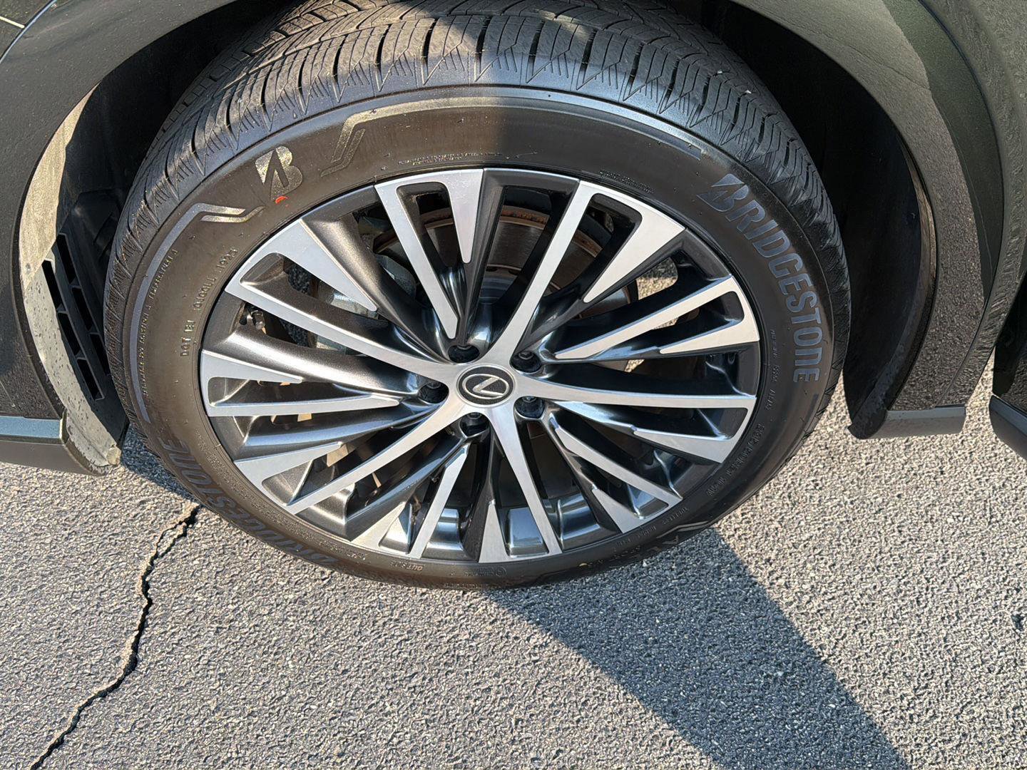 Certified 2025 Lexus RX 350 Premium Plus w/ Accessory Package (Z1) FWD image 37