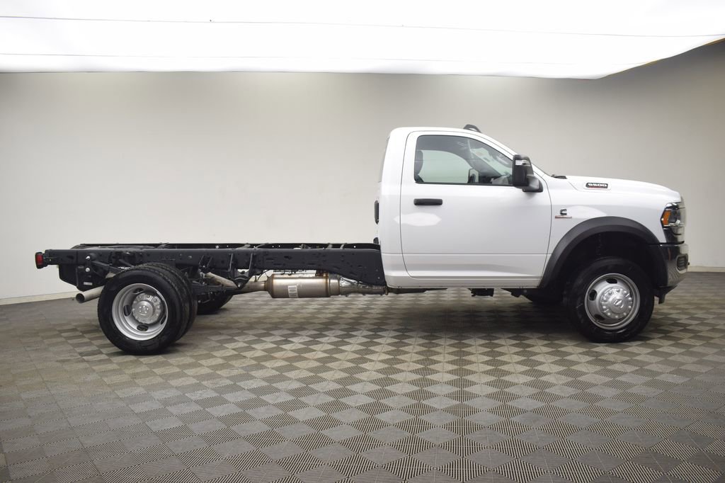 New 2024 RAM 5500 Tradesman image 4
