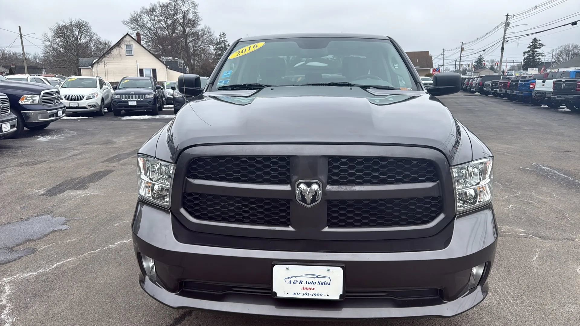 Used 2016 RAM 1500 Express image 2
