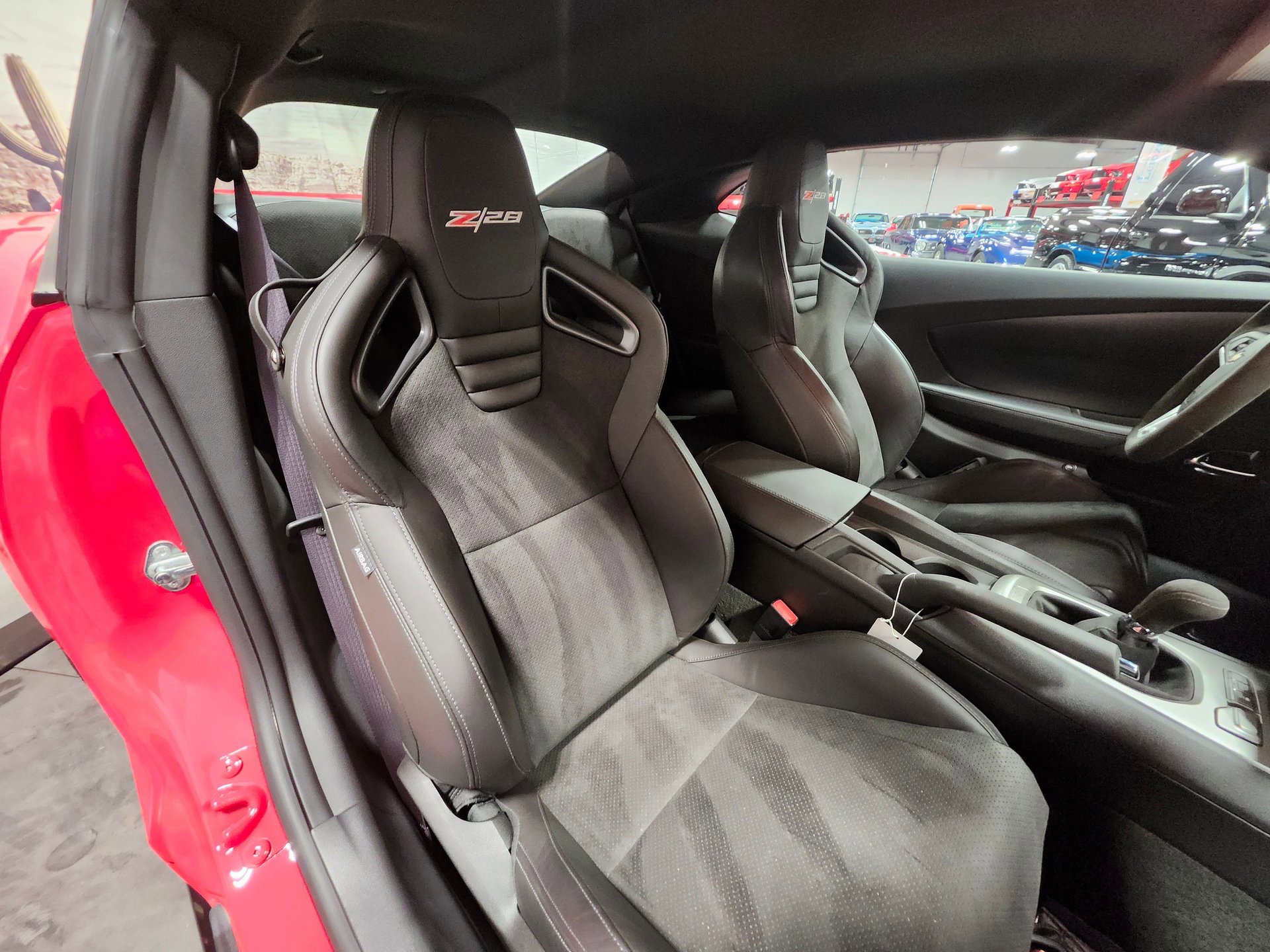 Used 2015 Chevrolet Camaro Z/28 RWD image 29
