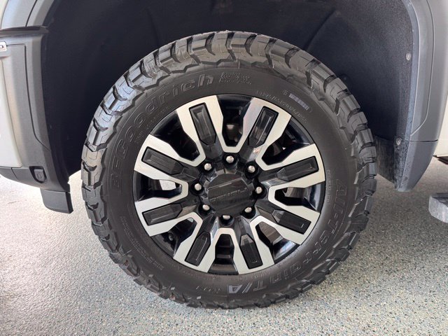 Used 2025 GMC Sierra 2500 Denali Ultimate AWD/4WD image 28