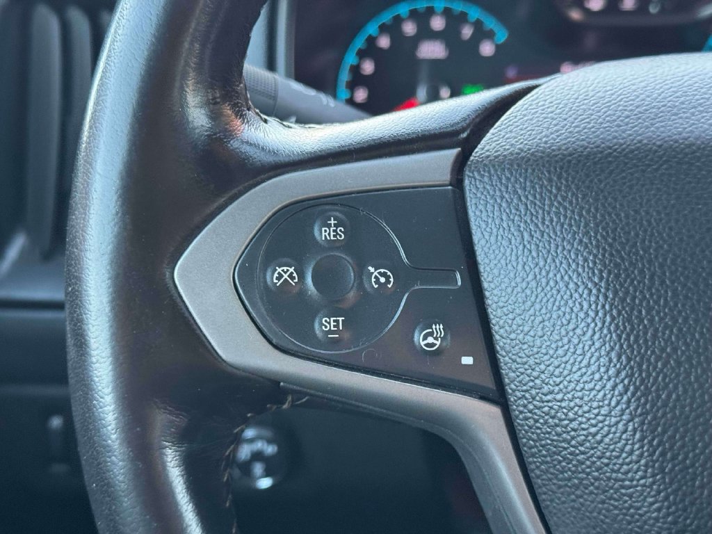 Used 2022 Chevrolet Colorado Z71 AWD/4WD image 23