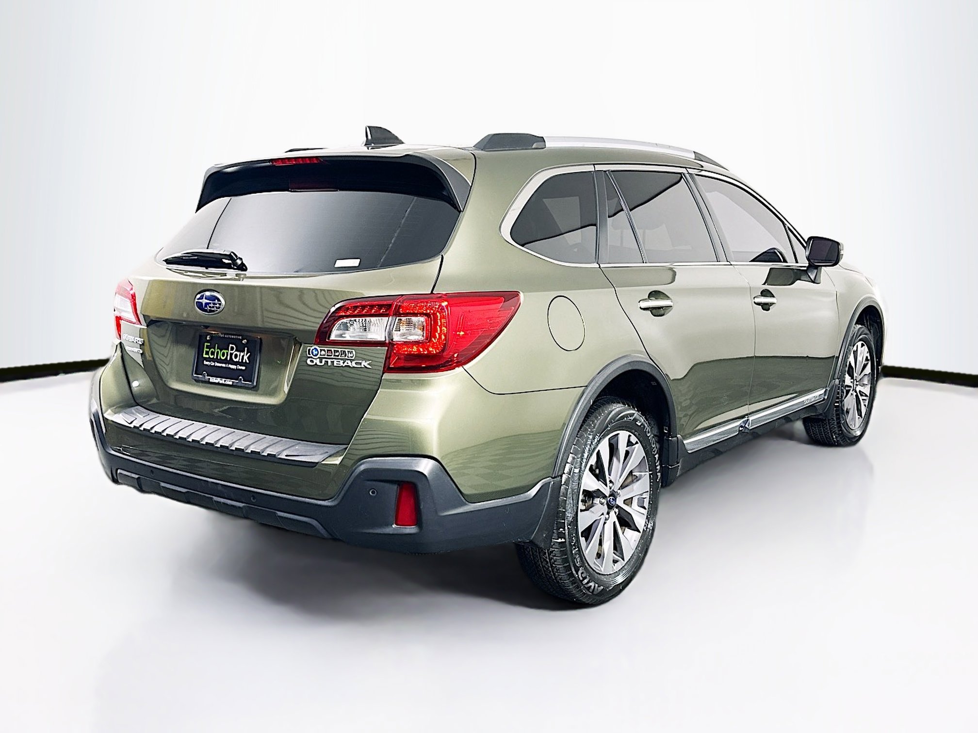 Used 2018 Subaru Outback 2.5i Touring w/ Protection Package #1 image 9