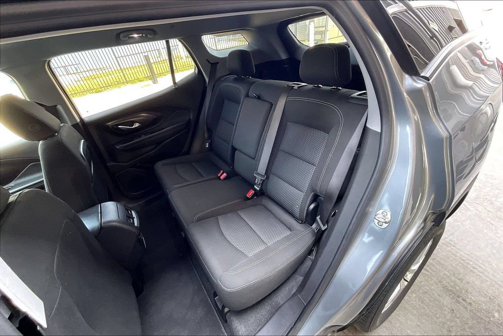 Used 2024 GMC Terrain SLE AWD/4WD image 26