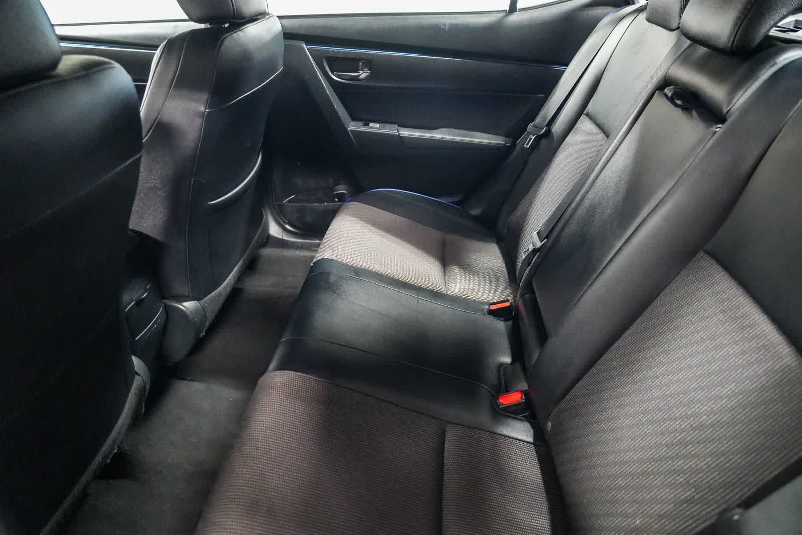 Certified 2017 Toyota Corolla SE w/ SE Premium Package FWD image 20
