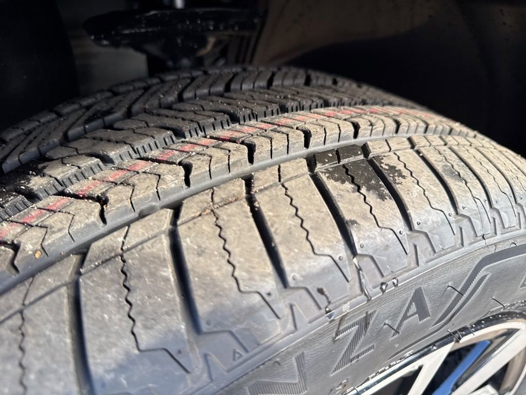 New 2026 Volkswagen Atlas Cross Sport SEL Premium R-Line image 28