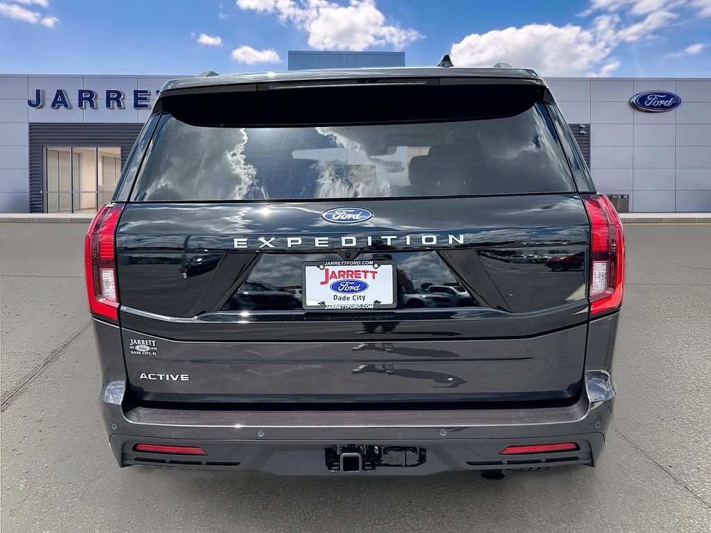 New 2026 Ford Expedition Active RWD image 7