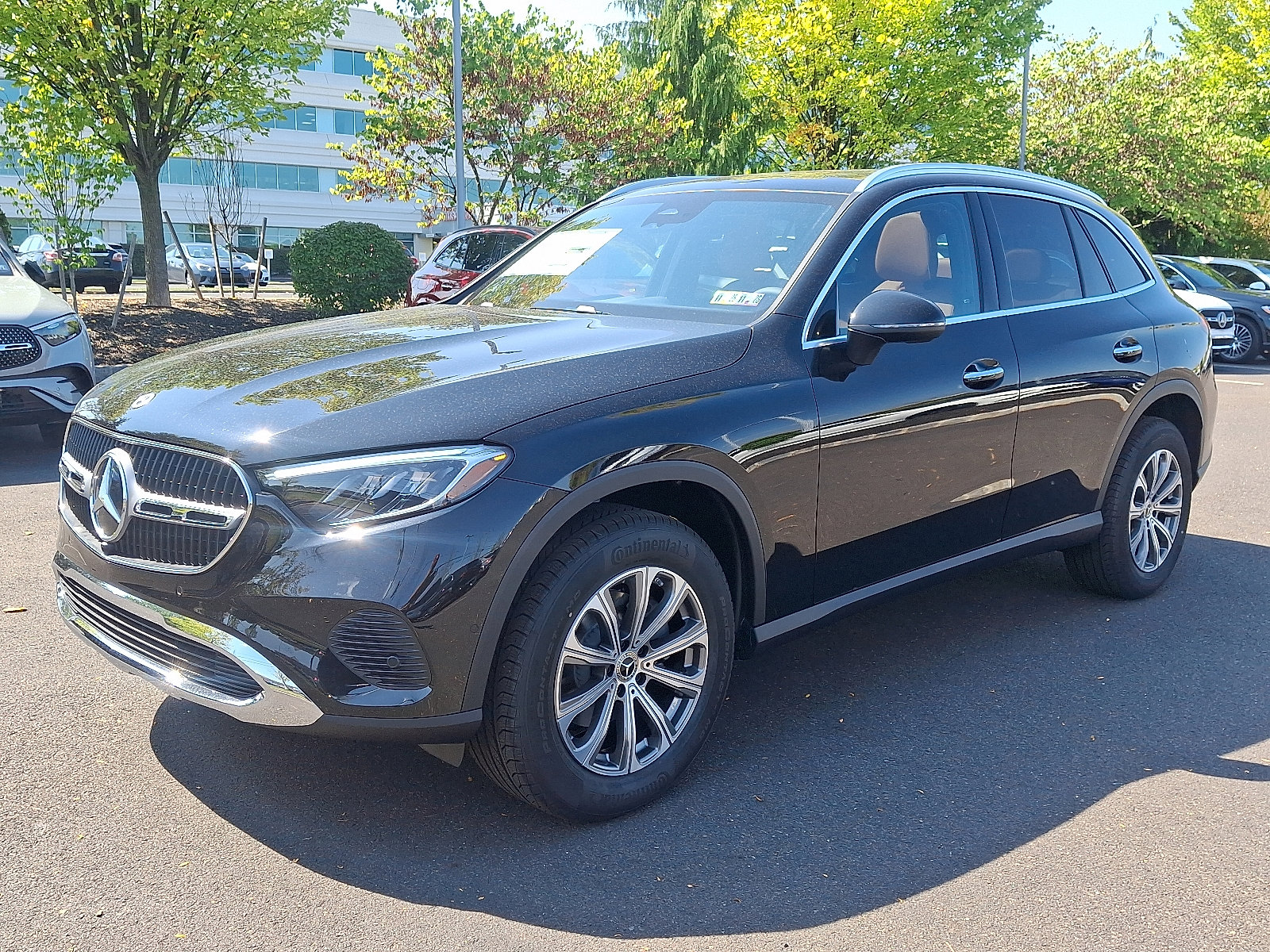 New 2026 Mercedes-Benz GLC 300 4MATIC image 2