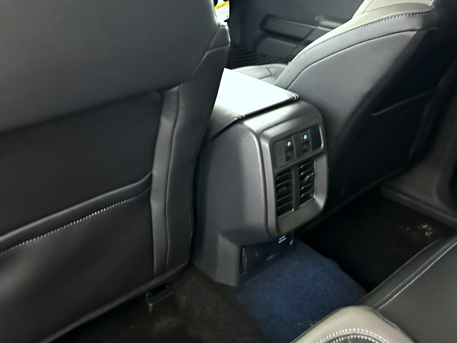 New 2026 Ford Bronco Outer Banks AWD/4WD image 21