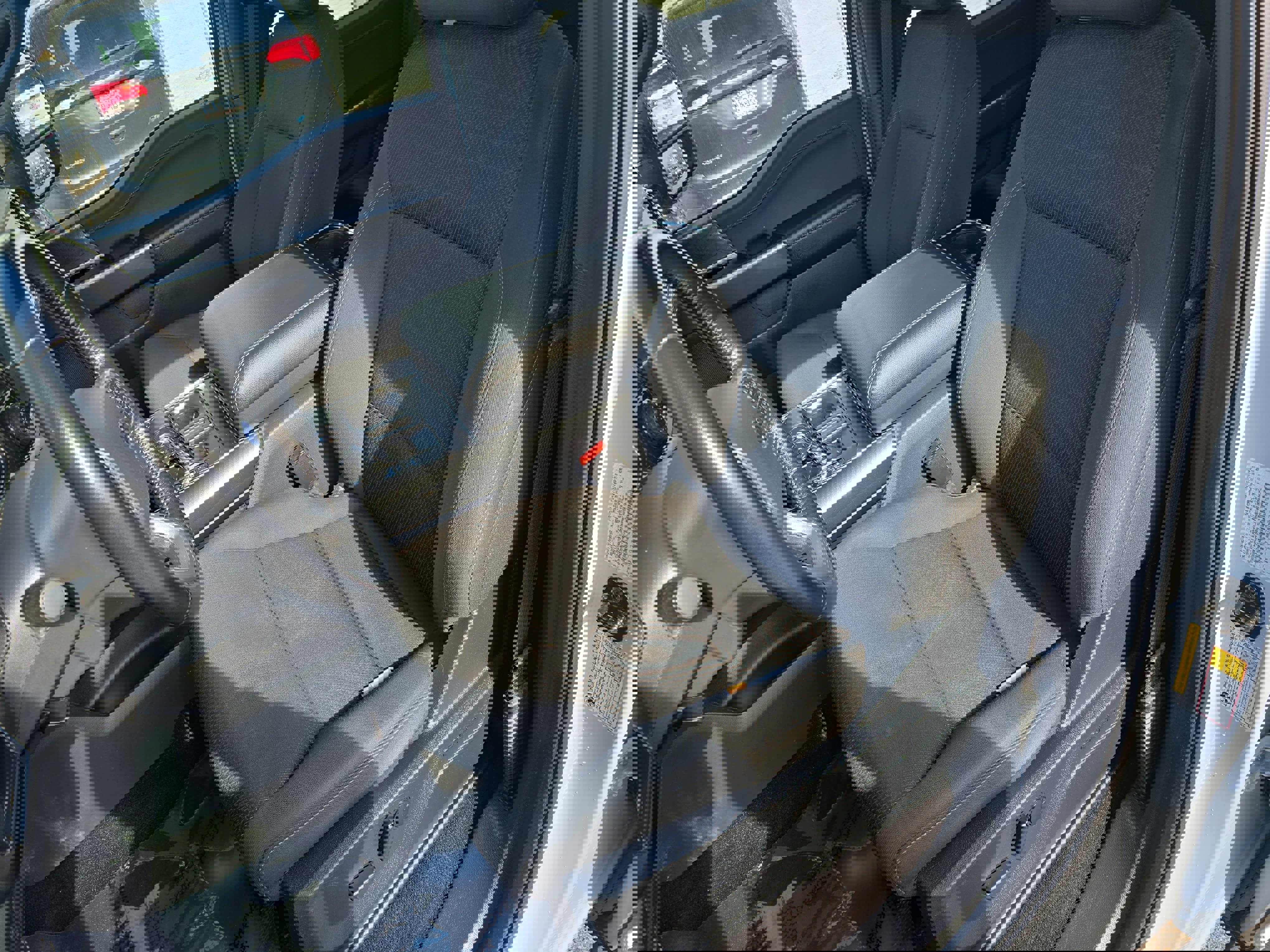 Used 2022 Ford F150 XLT w/ Equipment Group 302A High image 17