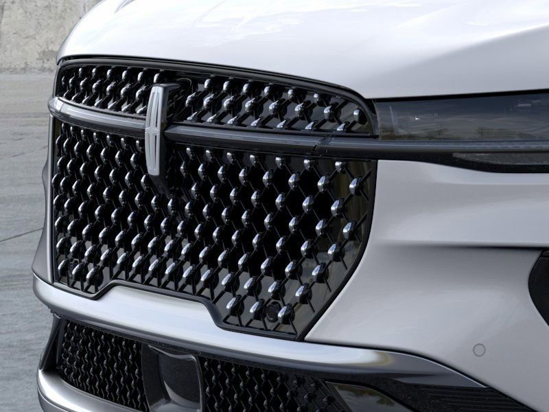 New 2026 Lincoln Nautilus Reserve image 17