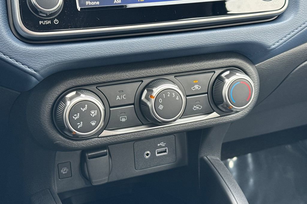 New 2025 Nissan Versa SV w/ Trunk Package image 16