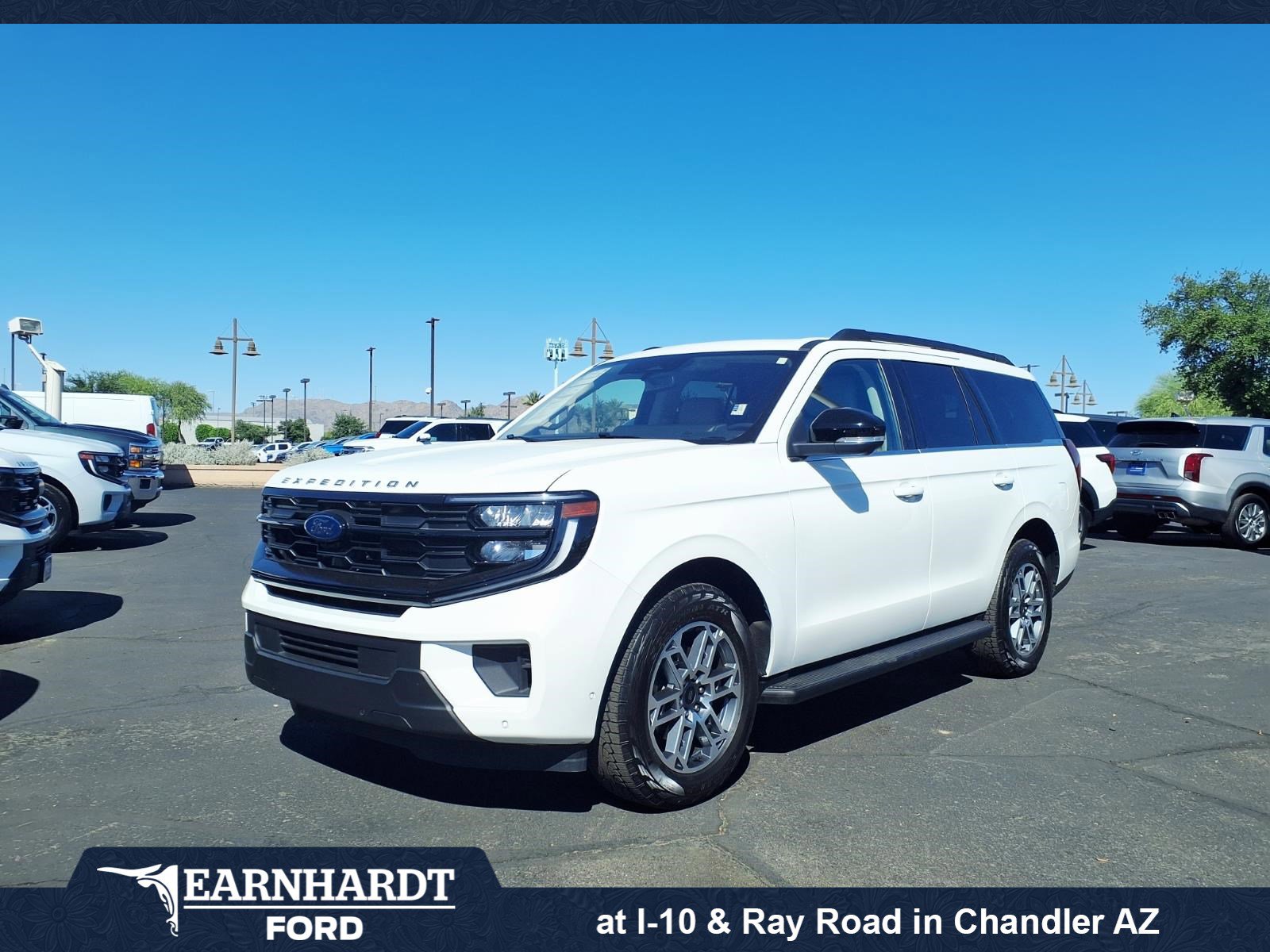 Certified 2025 Ford Expedition Active image 1