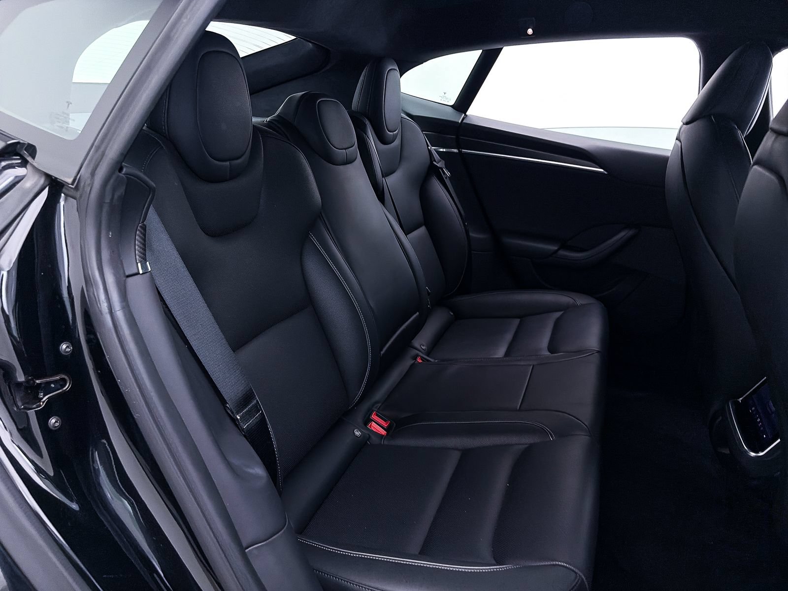 Used 2022 Tesla Model S Plaid AWD/4WD image 34