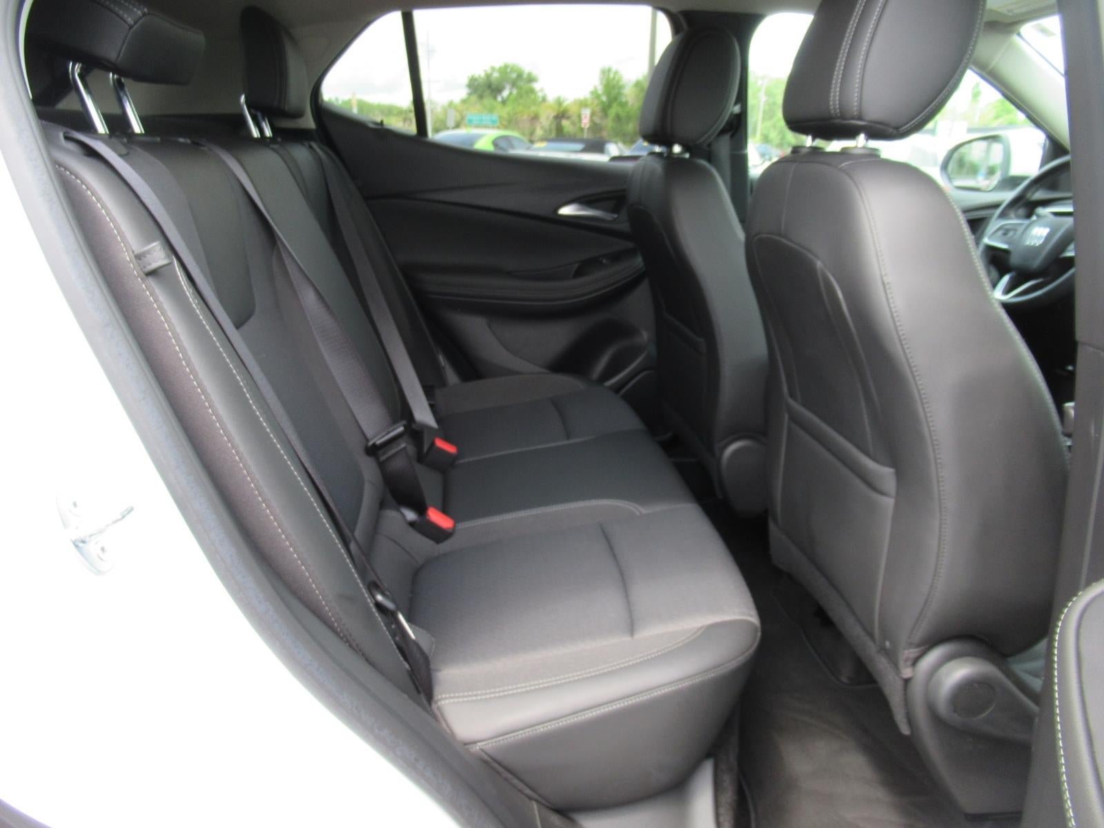 Used 2024 Buick Encore GX Preferred FWD image 29