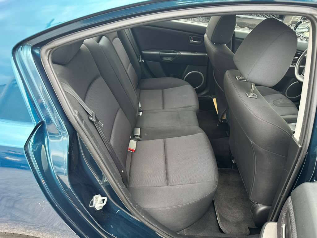 Used 2007 MAZDA MAZDA3 s Touring FWD image 21