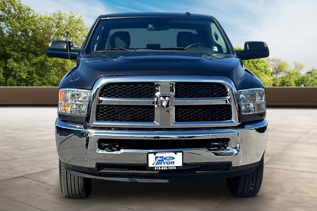 Used 2016 RAM 2500 Tradesman w/ Chrome Appearance Group AWD/4WD image 3