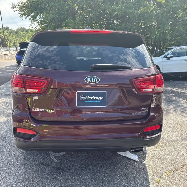 Used 2019 Kia Sorento FWD V6 image 19