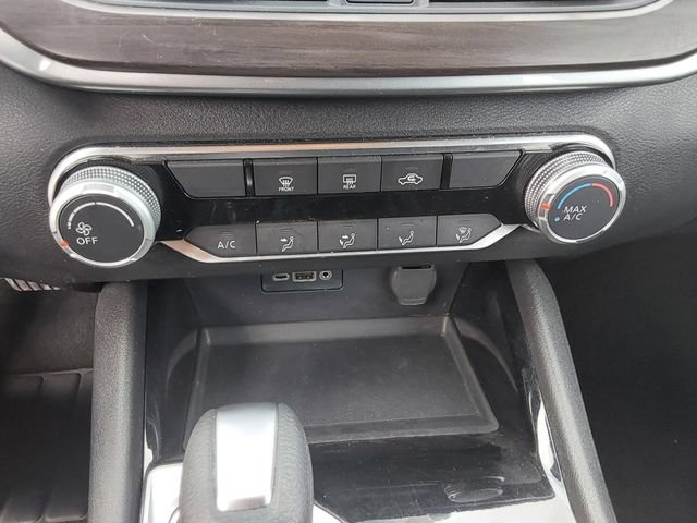 Used 2024 Nissan Altima 2.5 SV FWD image 17