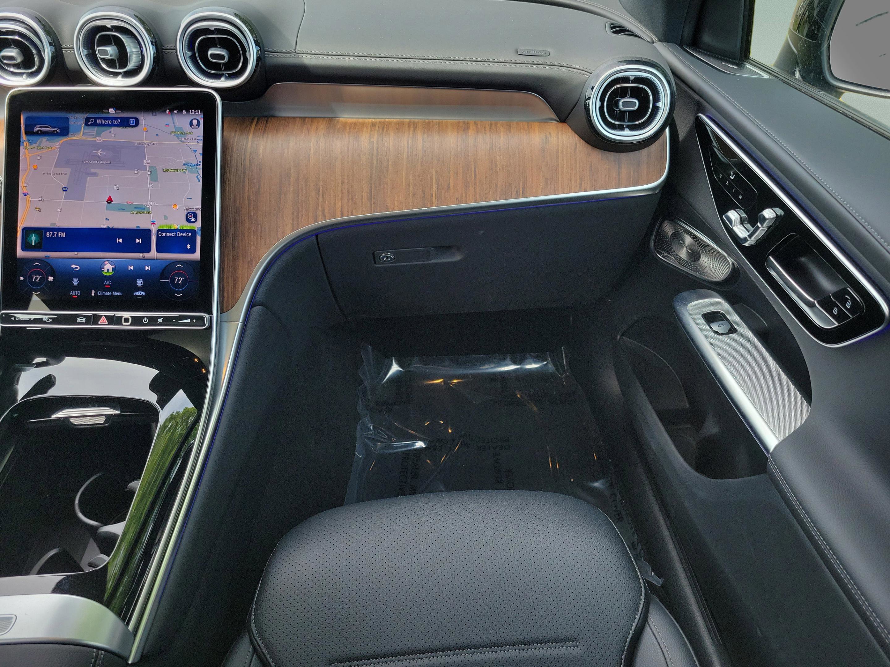 Certified 2026 Mercedes-Benz GLC 300 4MATIC image 19