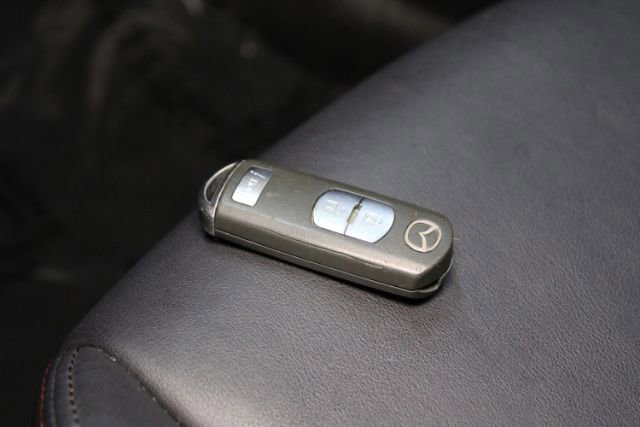 Used 2018 MAZDA CX-3 Touring FWD image 17