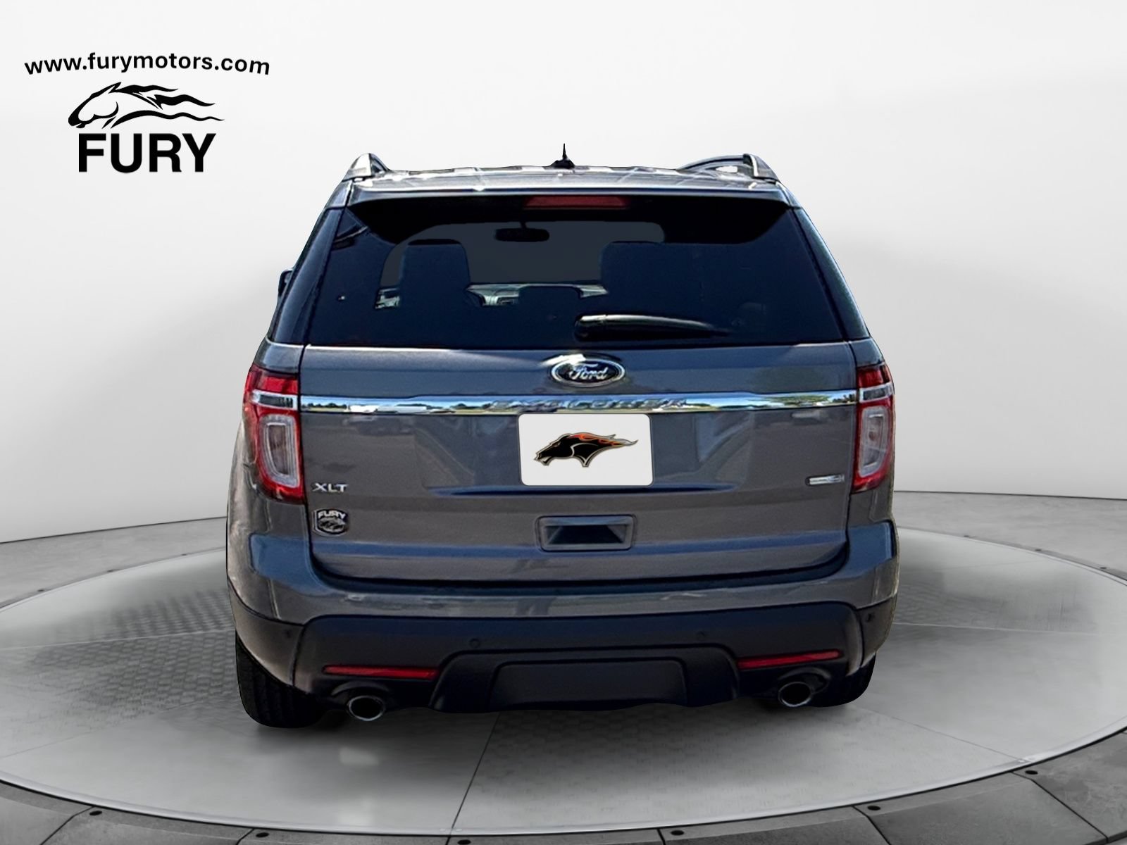 Used 2014 Ford Explorer XLT w/ Equipment Group 202A AWD/4WD image 4