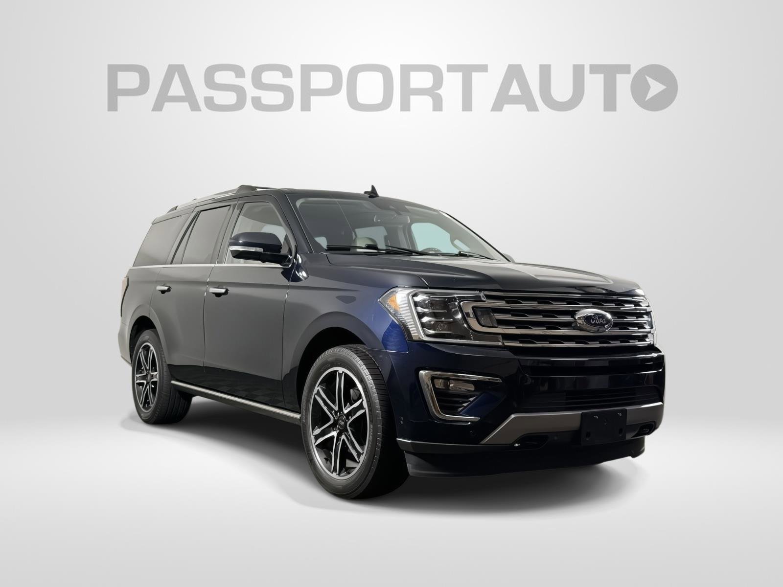 Used 2021 Ford Expedition Limited AWD/4WD image 3