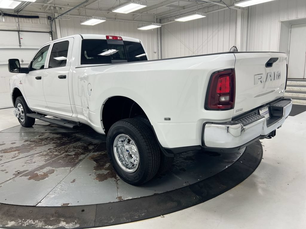 New 2026 RAM 3500 Tradesman AWD/4WD image 4