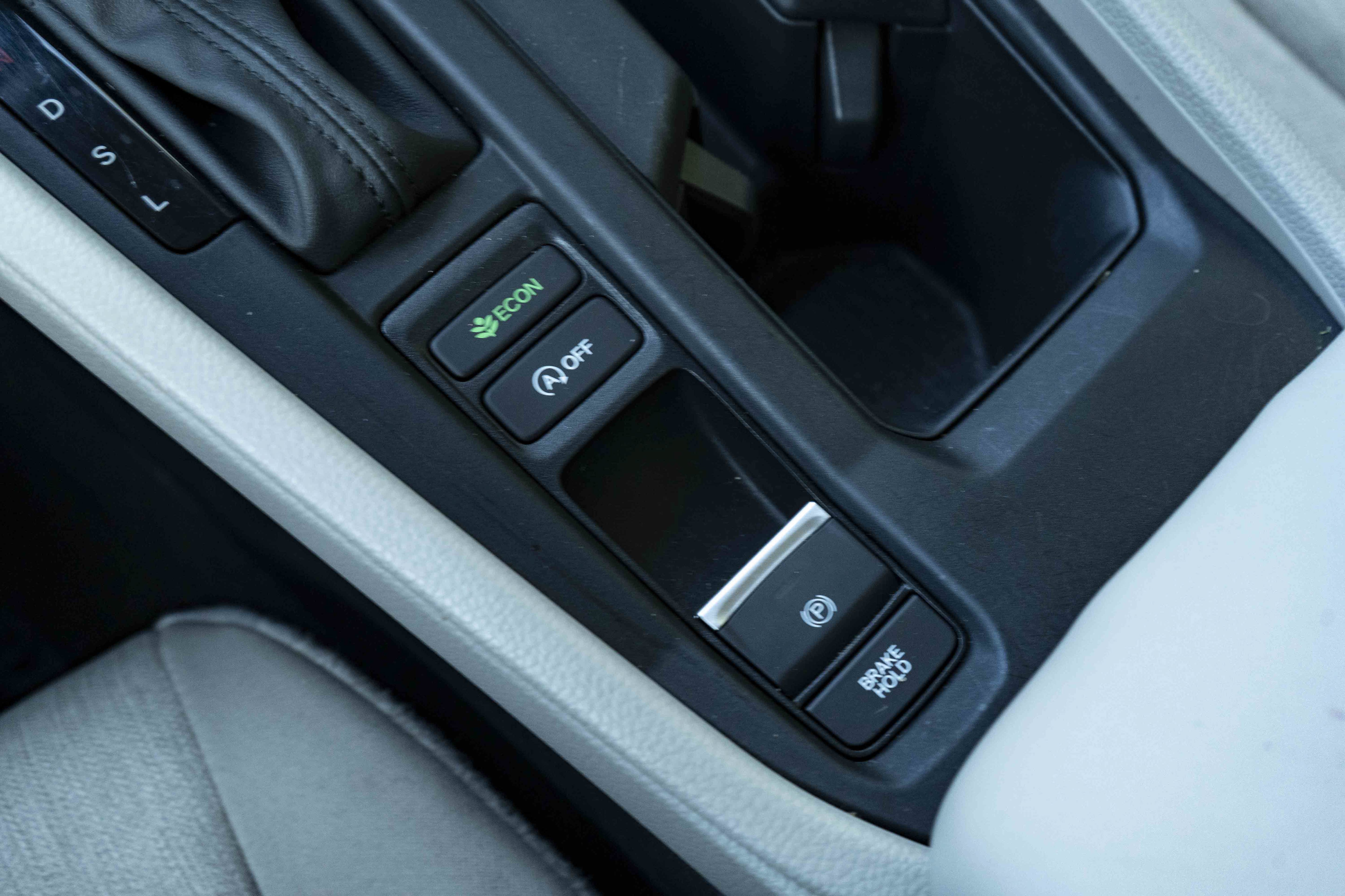 Used 2025 Honda Accord LX image 28