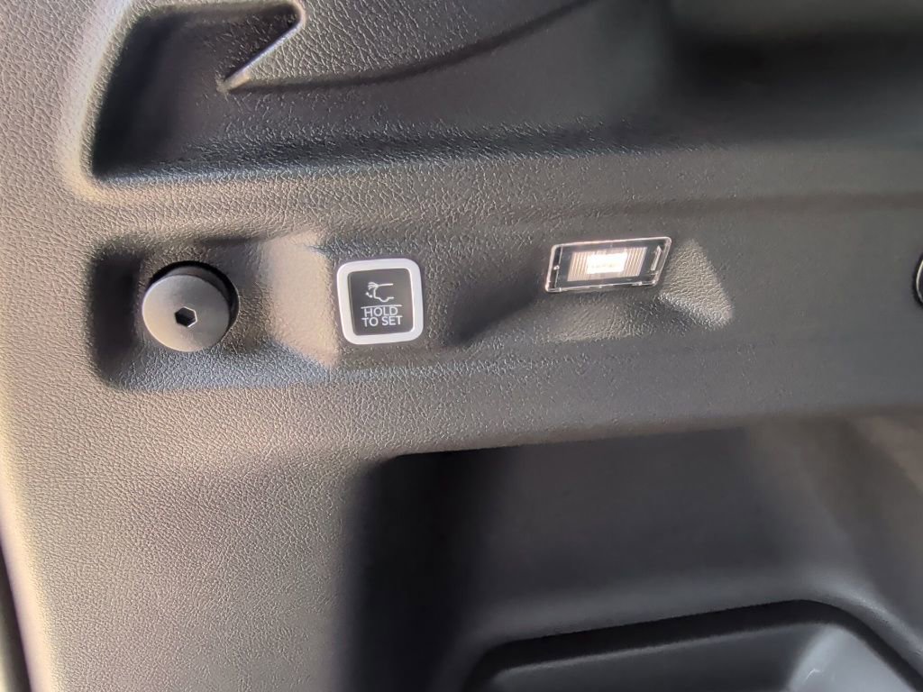 New 2026 Jeep Grand Cherokee L 2WD image 48