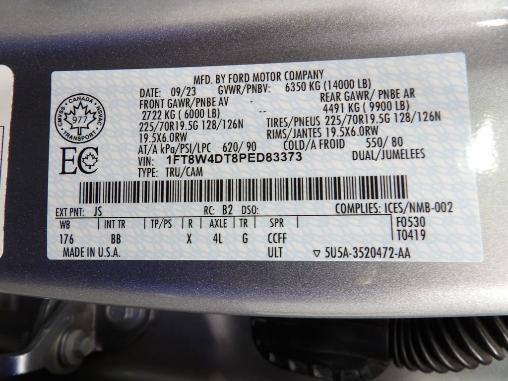 Used 2023 Ford F450 Platinum w/ FX4 Off-Road Package AWD/4WD image 67