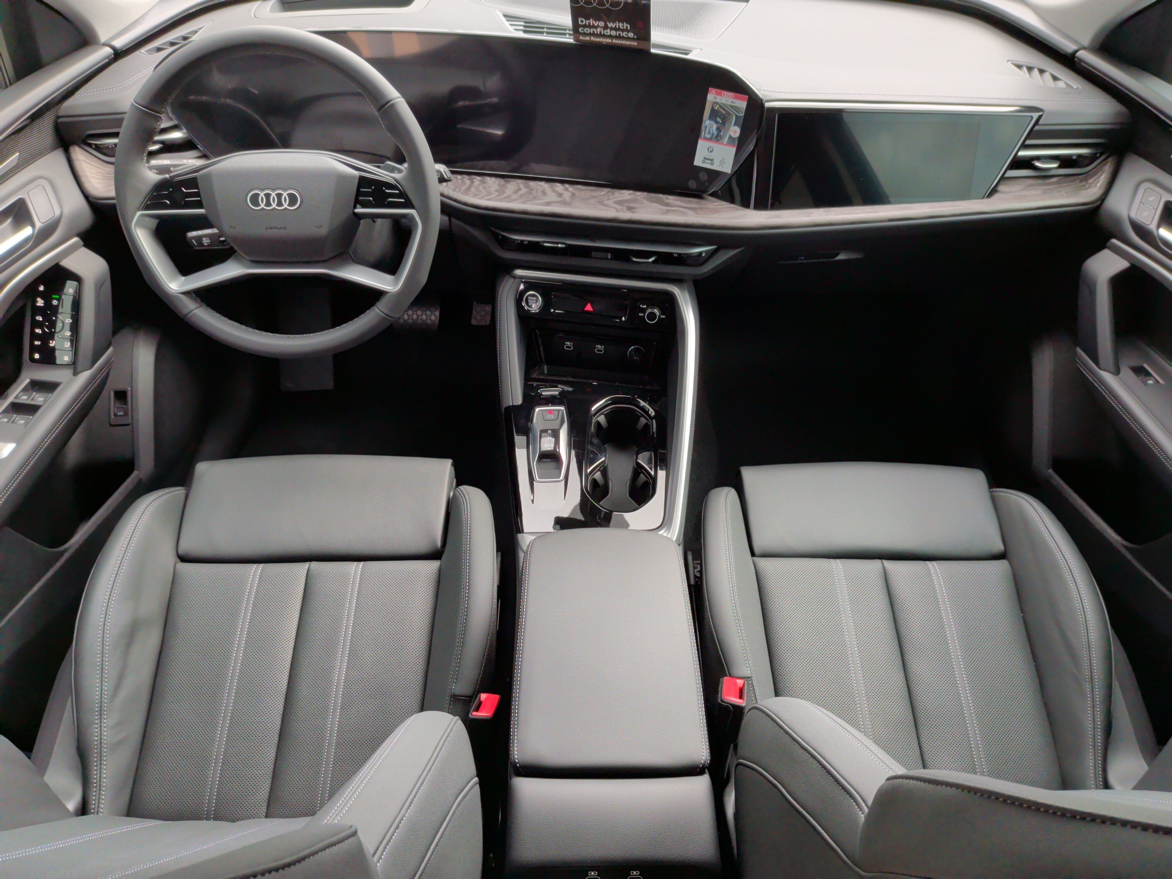 New 2025 Audi Q5 Prestige image 18