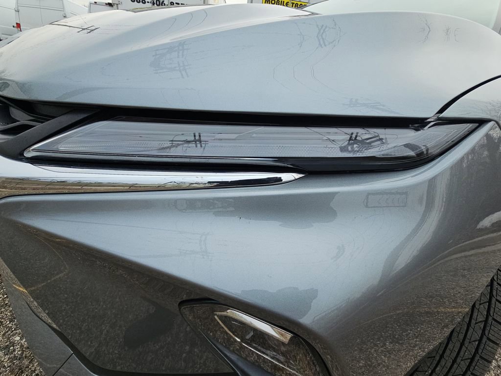 Used 2025 Chevrolet Blazer LT image 28