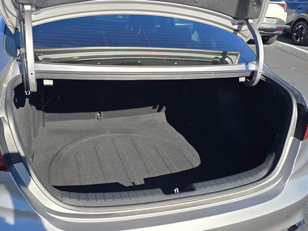 Used 2023 Kia Forte GT-Line image 15