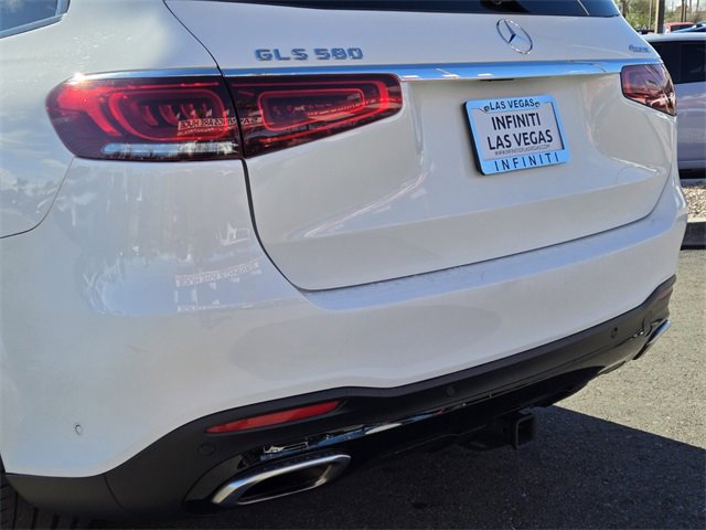 Used 2021 Mercedes-Benz GLS 580 4MATIC image 9