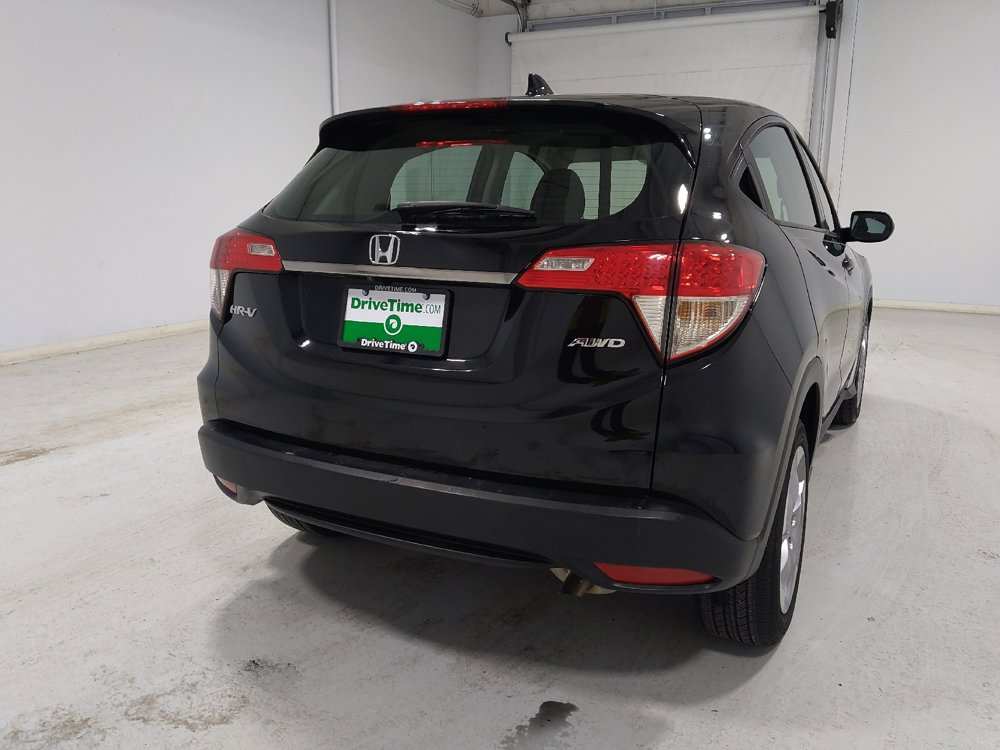 Used 2022 Honda HR-V LX image 7
