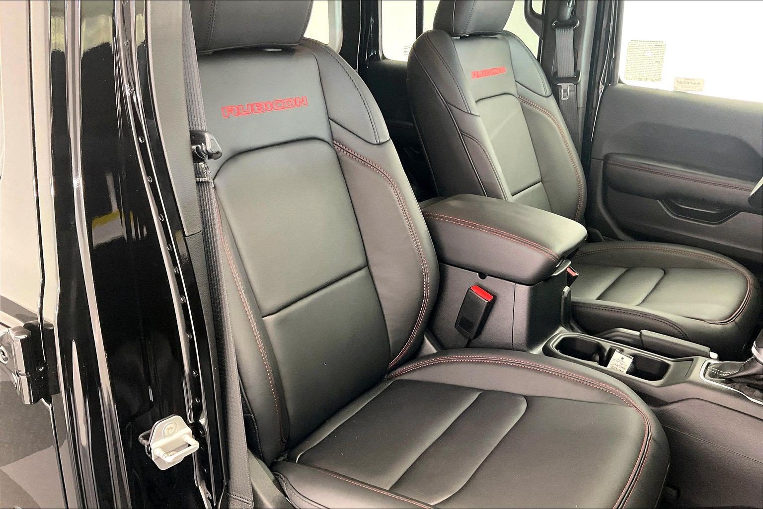 New 2026 Jeep Wrangler Unlimited Rubicon AWD/4WD image 9