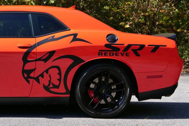 Used 2022 Dodge Challenger SRT Hellcat Redeye image 8