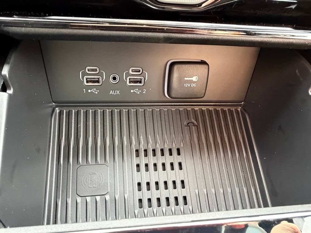 New 2026 Jeep Grand Cherokee Altitude AWD/4WD image 20